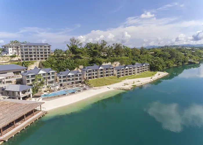 5 star hotel: Ramada Resort By Wyndham Port Vila