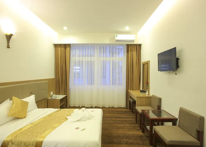 Red Palace Hotel