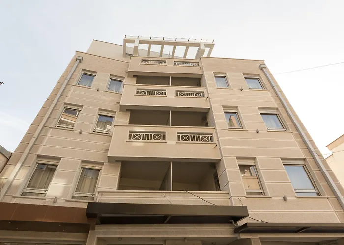 Hotel Tesla - Smart Stay Garni
