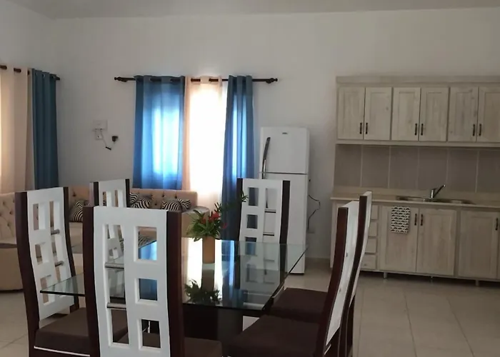 Apartamentos Y Villas Michaela
