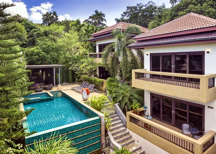 Baan Rawee Villas