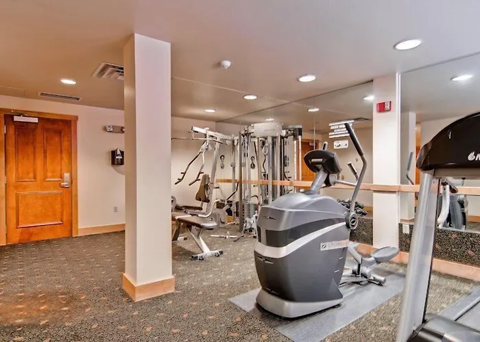 2 Bedroom Colorado Vacation Rental In River Run Village With Pool And Hot Tub Access
