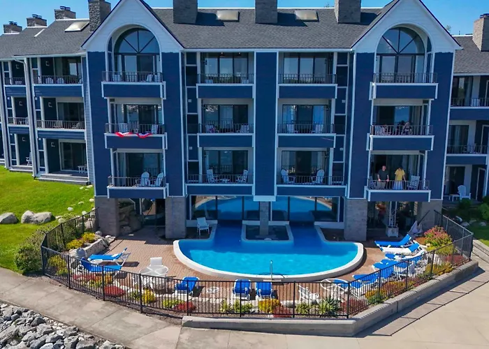 344 Edgewater Inn