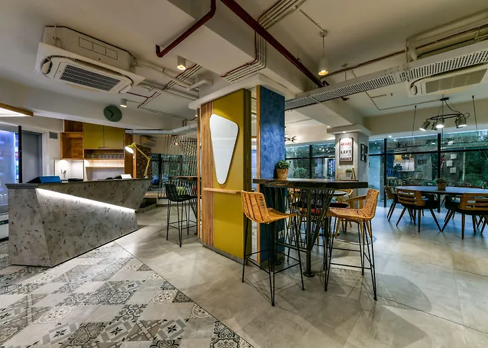 Indie Stays, Bkc