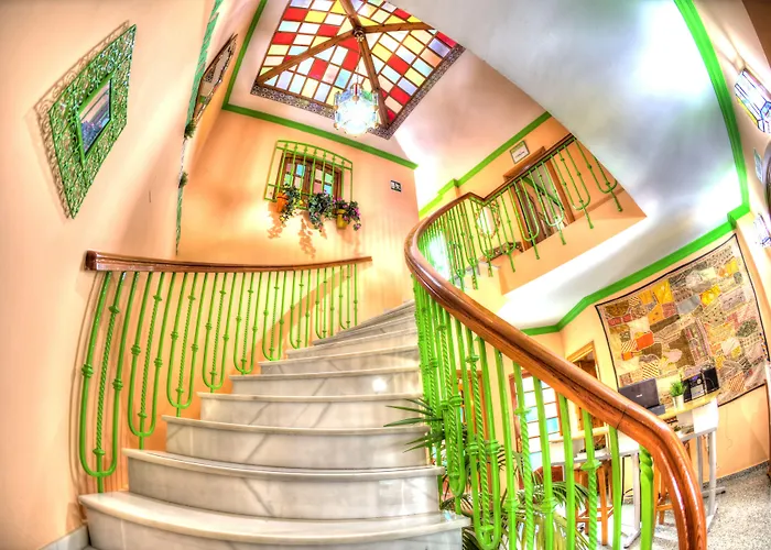Charming Nerja Hostel