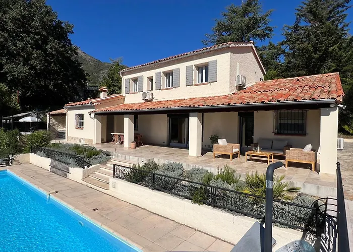 Cote 'D Azur - Beautiful Villa With Private Pool