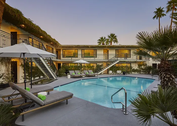 Casino hotel: Descanso Resort, A Men'S Resort (Adults Only)