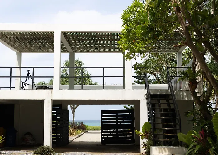 Black Pearl 8 Bedroom Beach Villa Private Pool Gym Free Car Free Water And Electricity Maid 10 Meters To The Beach