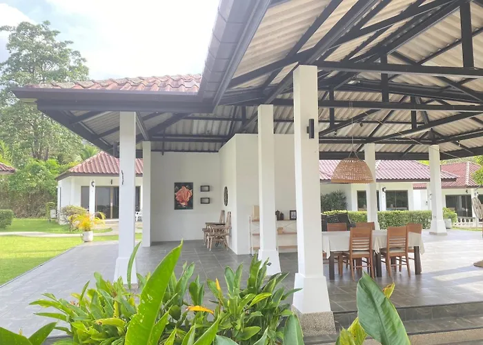 The1 Mangosteen Harmony Retreat