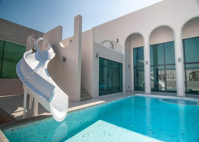 Nacha Pool Villa Cha-Am