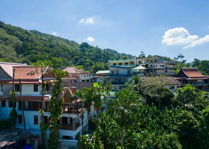 Patong Thai-Style 4 Bedrooms Private Pool Sunset View Deck 6 Minutes To The Beach