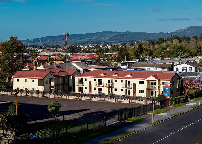 Hotels Close to Airport New Castle Motor Lodge