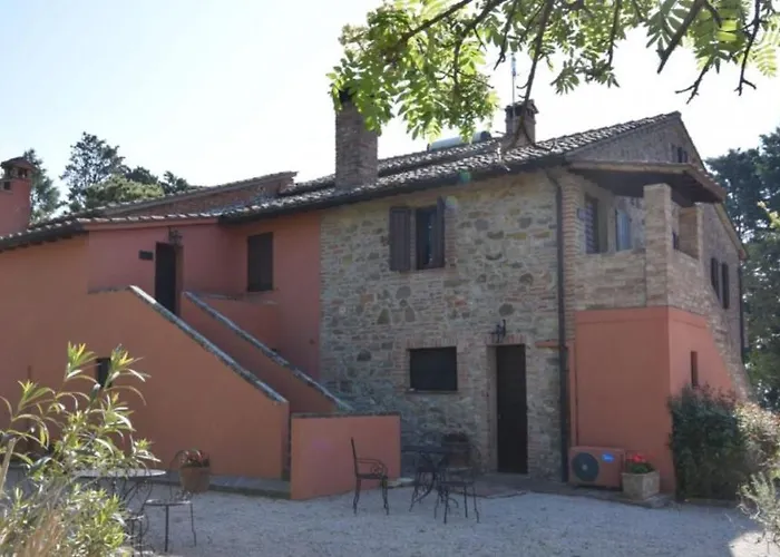 Agritur Villa Osvaldo Castiglione del Lago Perugia Piscina acqua salata possibilità colazione