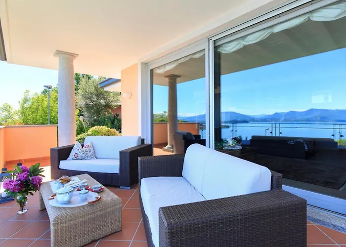 Villa Diamante Con Vista Lago Maggiore E Piscina