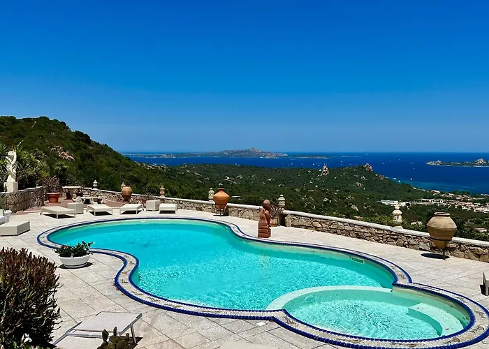 Villa Ventu di Mari , Caprera&Islands View, Heated Pool, Hot Tub, Infinity Sea View