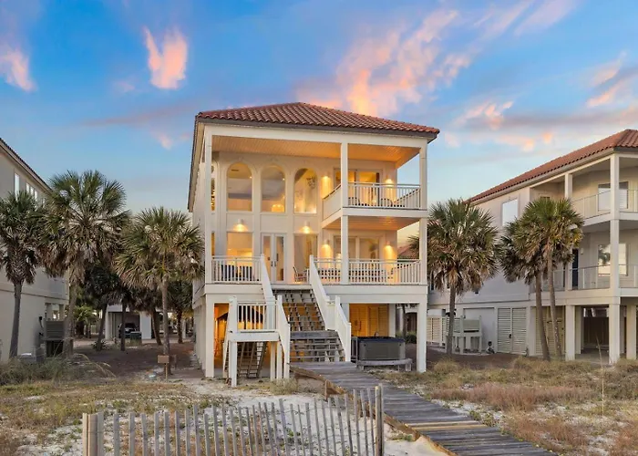 1St To The Beach-Sunset Beach-Beachfront-Pet Friendly-Hot Tub