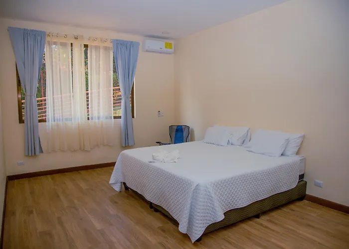 Home In Perez Zeledon With Chirripo Views