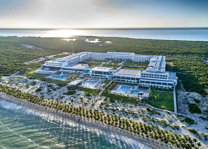Hôtel de l'aéroport: Riu Palace Costa Mujeres