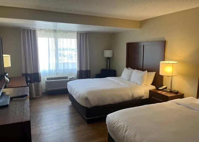 Family Hotel: Comfort Inn & Suites Phoenix North - Deer Valley