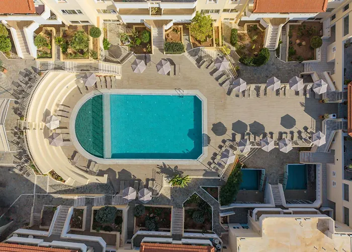 4 sterren hotel: Alexander House Hotel