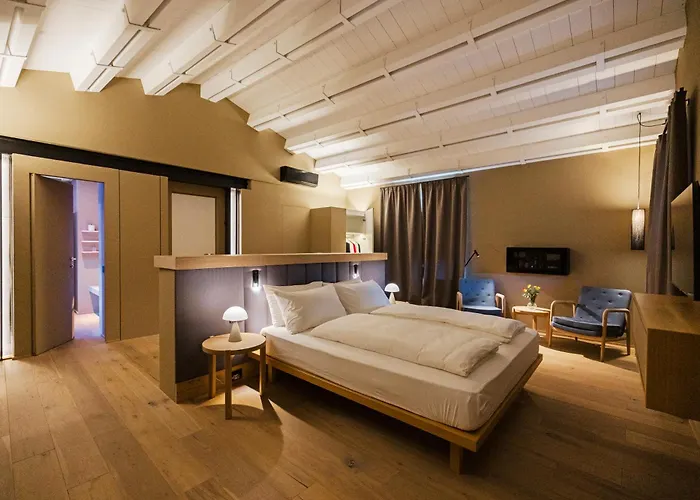 Rara Factory Design House