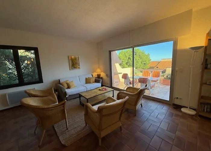 6Amb38 Superbe Villa Avec Terrasses Dans Residence Avec Piscine Commune