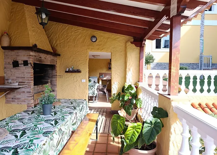 Casa VISTAS AL TEIDE mar Piscina privada parking cubierto gratuito en las instalaciones