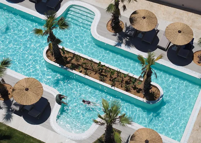 Oros Luxury Beach Resort