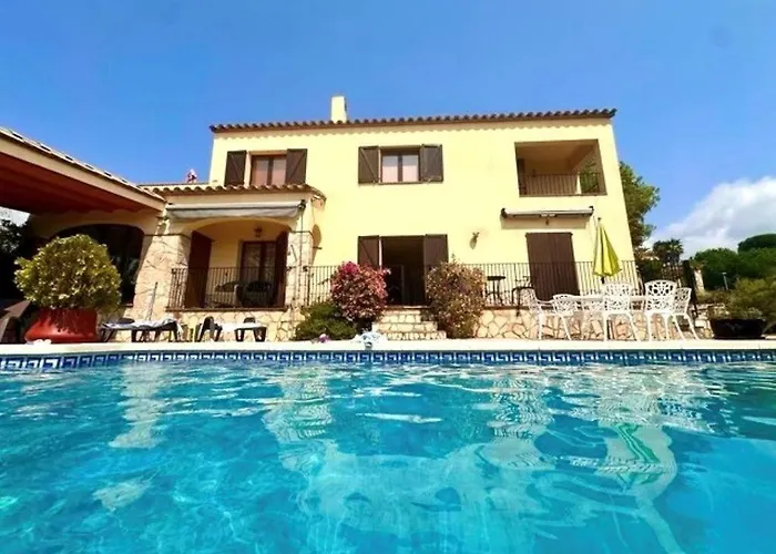 Villa Tranquila Large Luxury 3 Bedroomed 2 Bathrooms Private Villa With Pool And Sea Views In Calonge Sant Antoni De Calonge