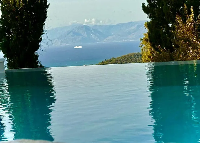 Seaforest Villa, Grand New! 2 Km From Beach
