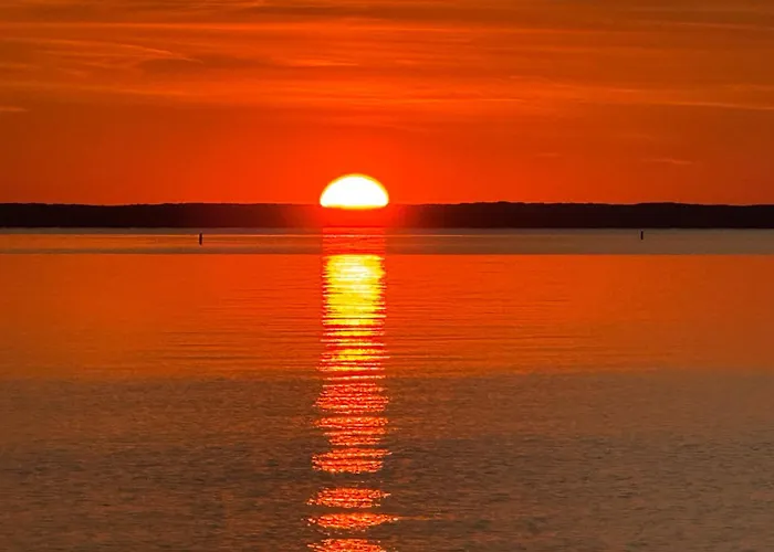 Marina Access & Lake Views: Family Gem In Onamia