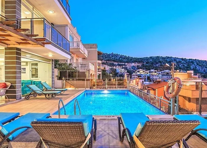 4 Bedroom Villa In Kisla Bay Close To The Beach