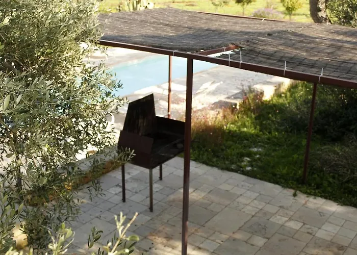 Lamiaterra DSC - lamia with private pool