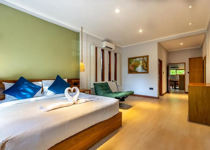 Villa Trembesi - New Spacious Luxury 2Br Private Villa - Free Gym Access - 60Mbps Wifi