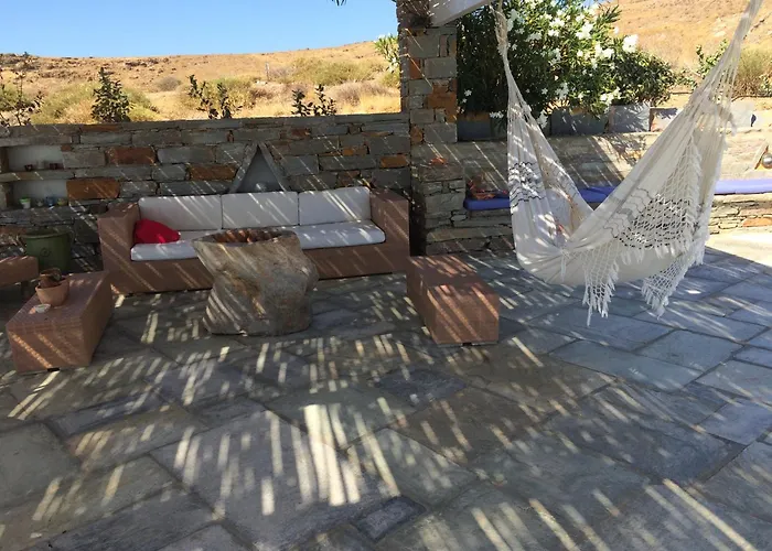 Elli S Seafront Pool Villa, 100 M From Quiet Sandy Beach In Kea, Cyclades