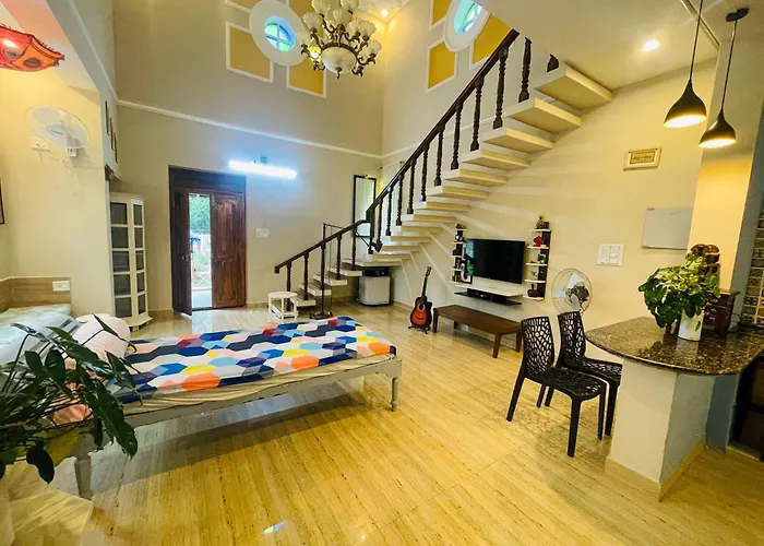 Luxury Villa Siena With Private Pool!