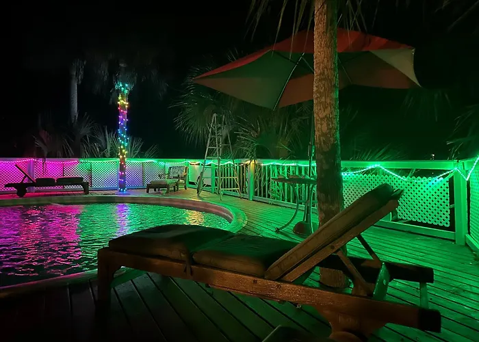 Fun Beach House With Pool Alligator Point