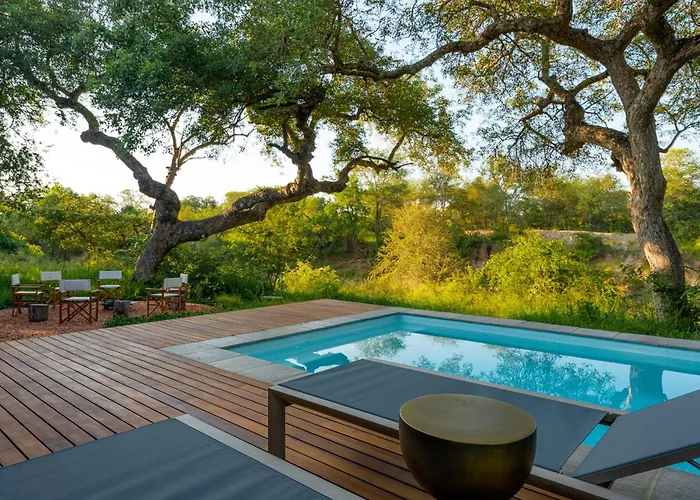 Nomads Den Safari Villas - Heated Pools&Riverbed views