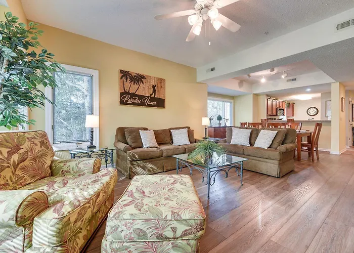 Golf Course Home W/ Balcony In North Myrtle Beach!