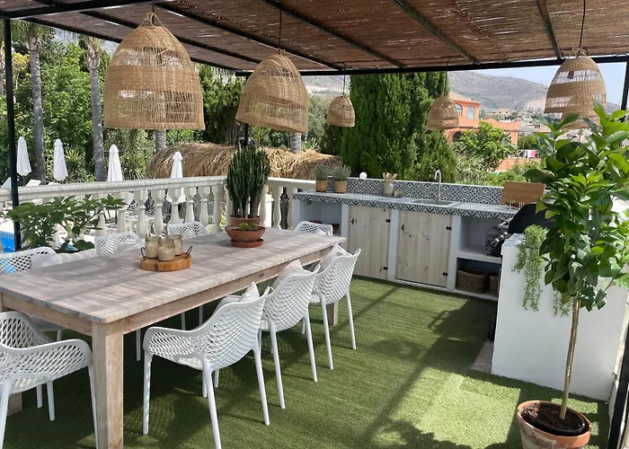 Vakantieverhuur: Finca La Vida Loca- For Adult Guests