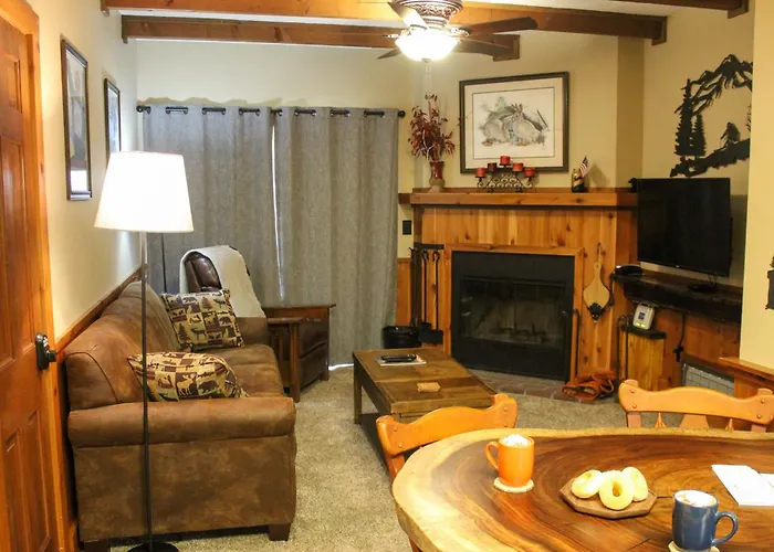 Whistlepunk 45- Modern Comfort With Mountain Charm-1 Bedroom