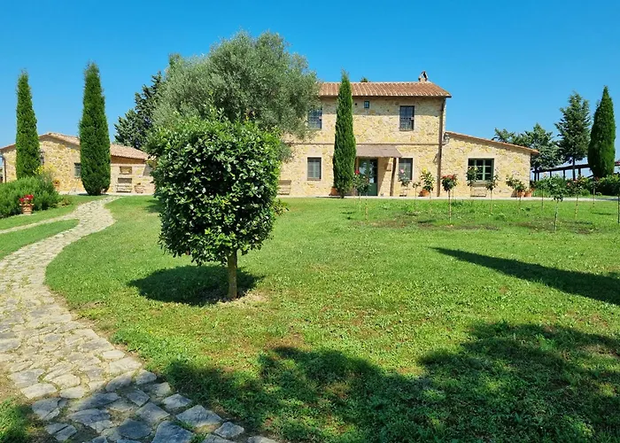 Villa Campriano by VacaVilla