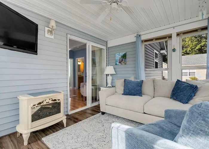 Beach Gear Included! Updated 2Br Cottage And Pool