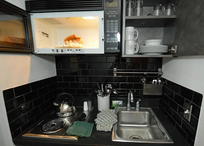 Expedition Station #120: Snowshoe'S Premier Slopeside Junior Studio Accommodations