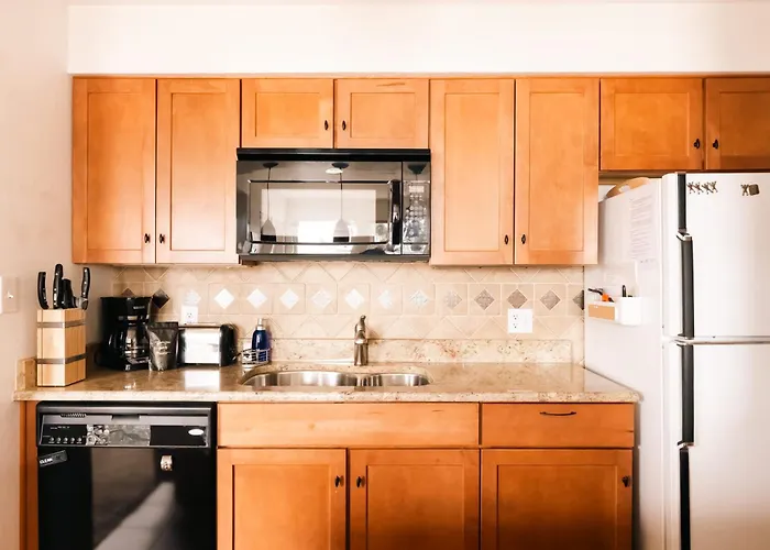Spacious Family Condo - Walk To Dillon Reservoir