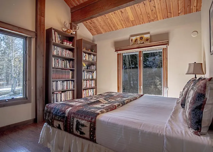 Chocolate Gulch Cabin - North Of Ketchum