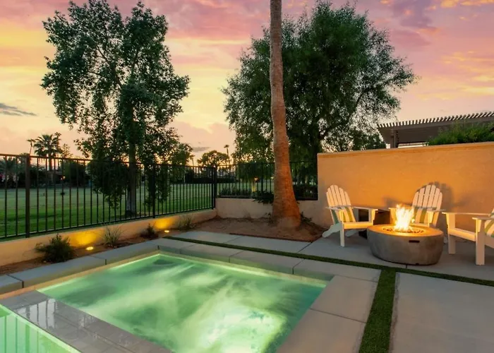 The Indio Oasis - Spacious 4 Bedroom Home With Pool & Spa!