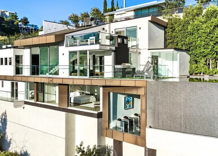 Hollywood Hills 6Br Luxury Home W Pool, Theater & Panoramic Views