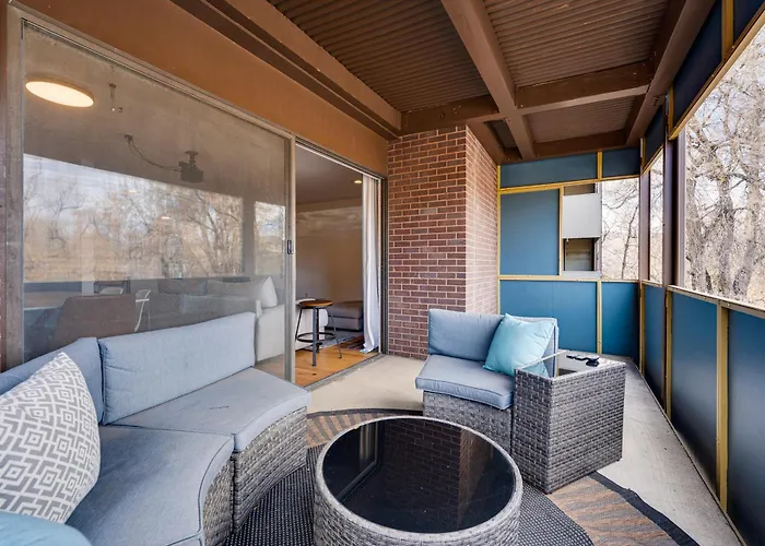 1 Mi To Cu Boulder! Walkable Condo W/ Indoor Pool