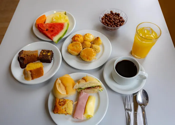 Hotel barato: Candeias Guarujá